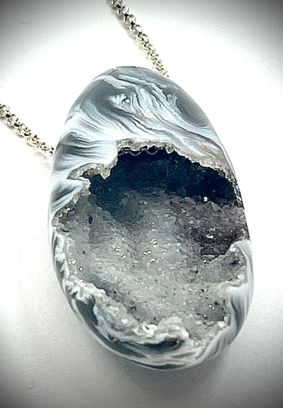 Geode Agate Egg Necklace