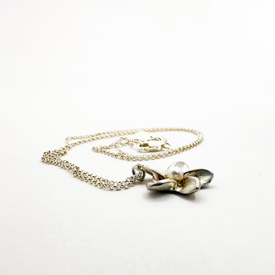 Small Plumeria Necklace with Pearl