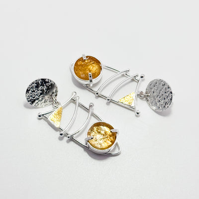 Waltz earrings with natural surface citrine