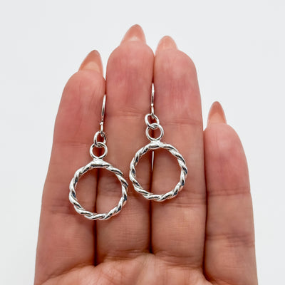 Twisted small hoop
