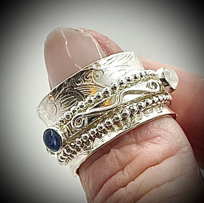 Harmony Bead Twiddle Ring with 3 Spinners