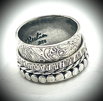 Textured OG Twiddle Ring