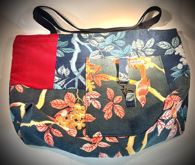 Large Bag with Pockets