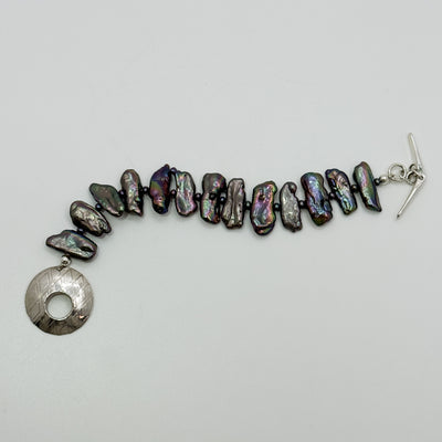 Peacock stick, single strand, pearl bracelet