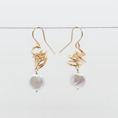 Twizzle ears coin fresh water taupe pearl