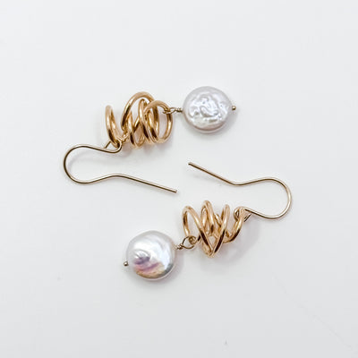 Twizzle ears coin fresh water taupe pearl