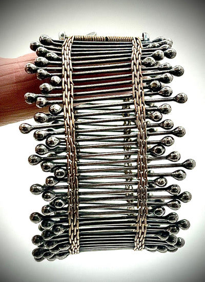 De-Fenced Bracelet