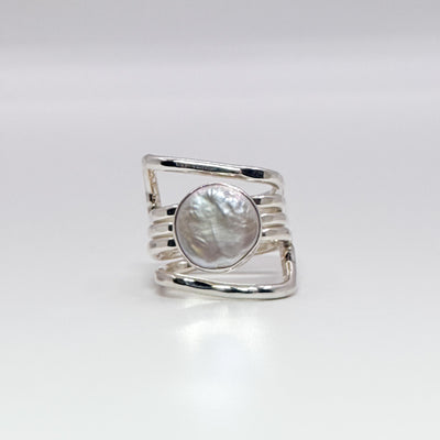 White coin pearl wrap ring