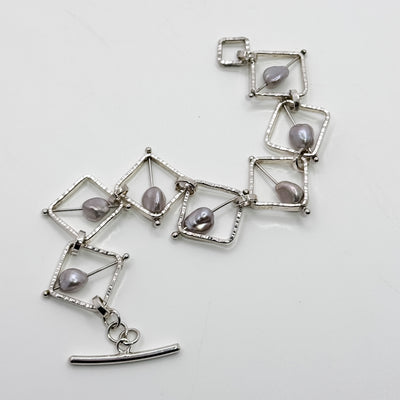 Not naught square grey baroque pearl bracelet
