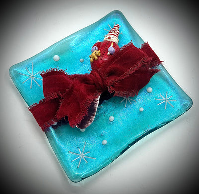 Holiday Hostess Plates