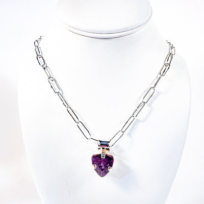Significant Necklace with Amethyst