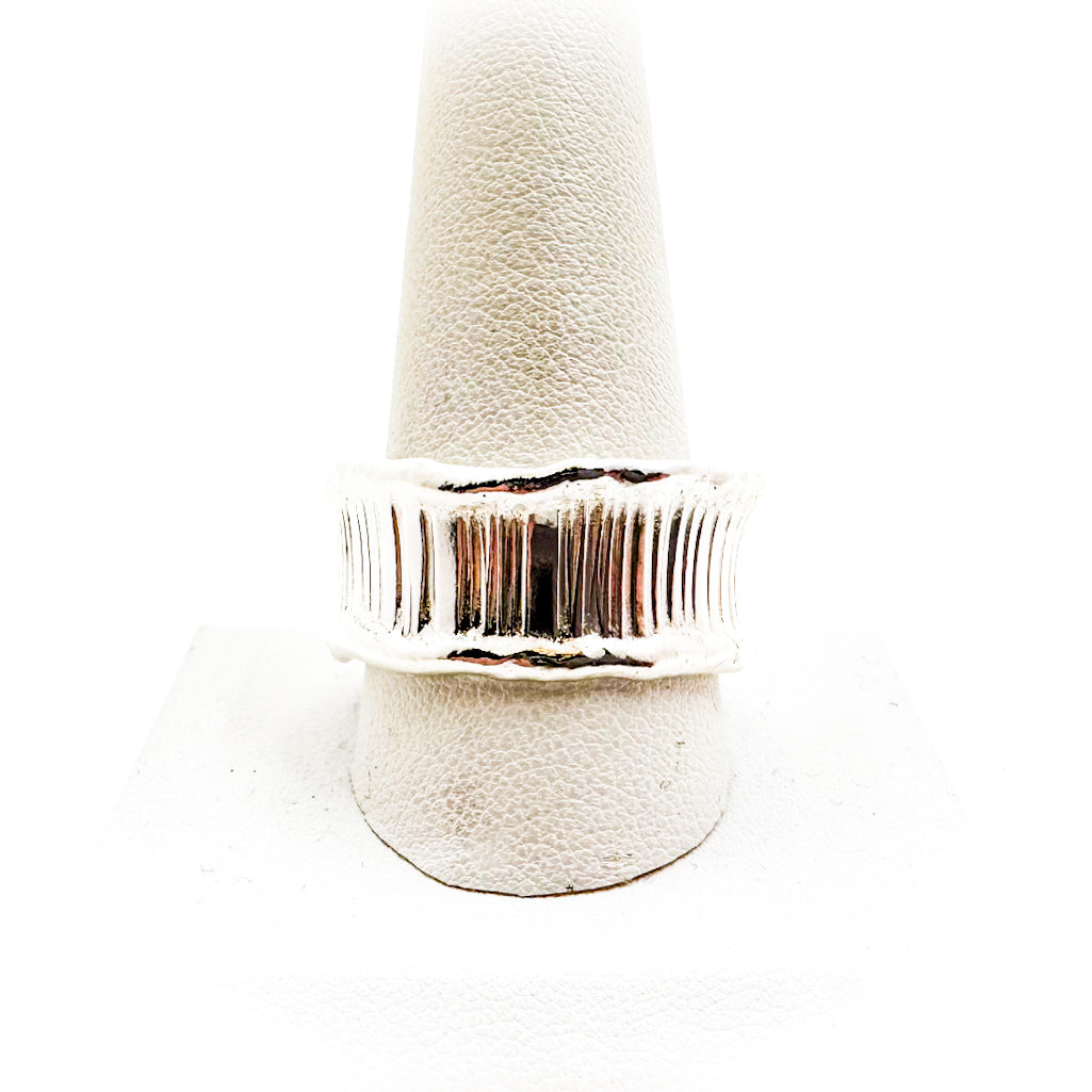 Men's Sterling Deckled Boiler Chip Ring