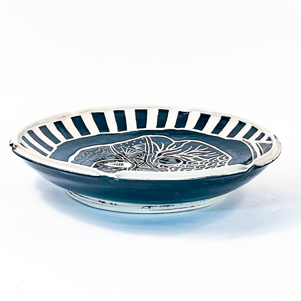 Split Rim Carved Round Platter