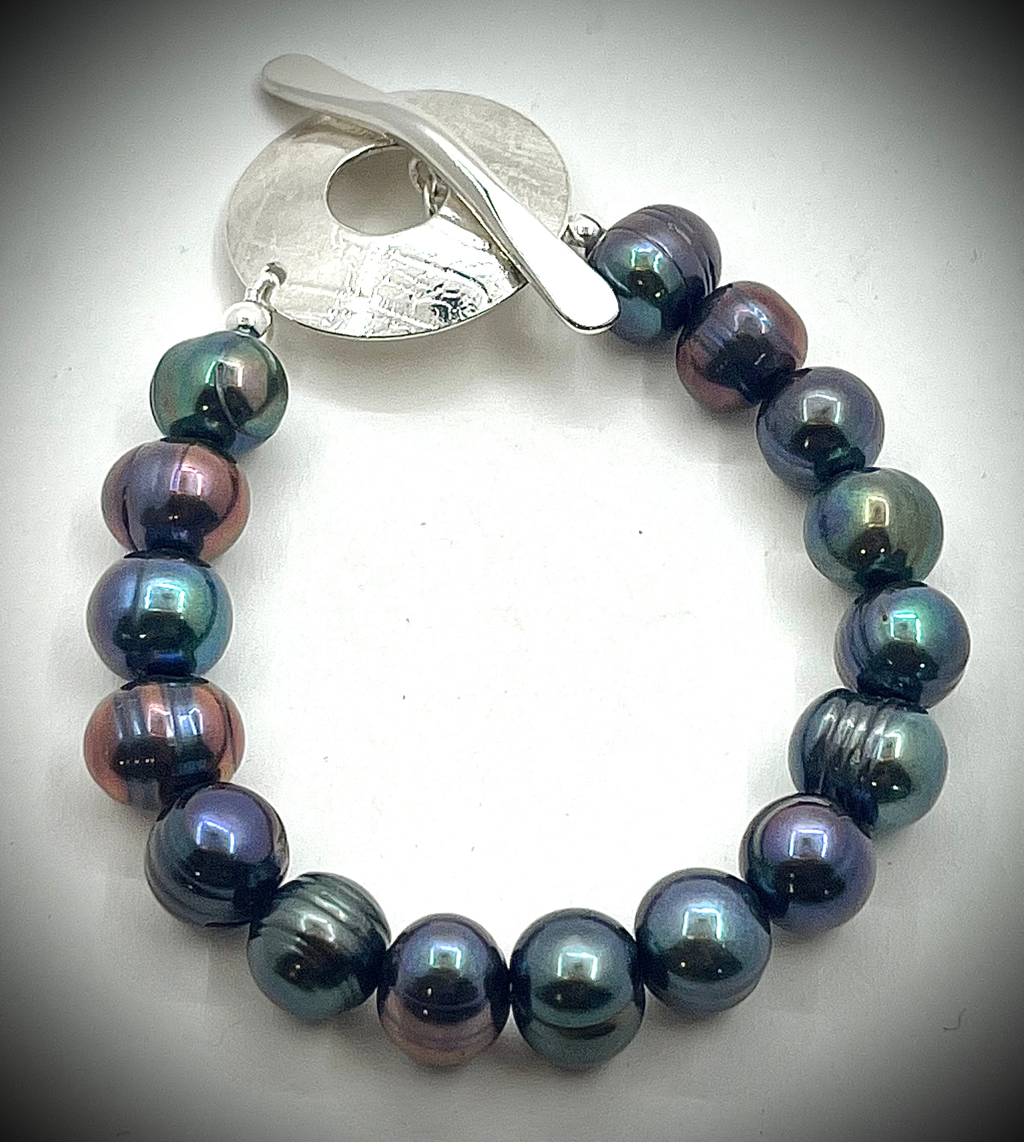 Peacock Pearl Bracelet