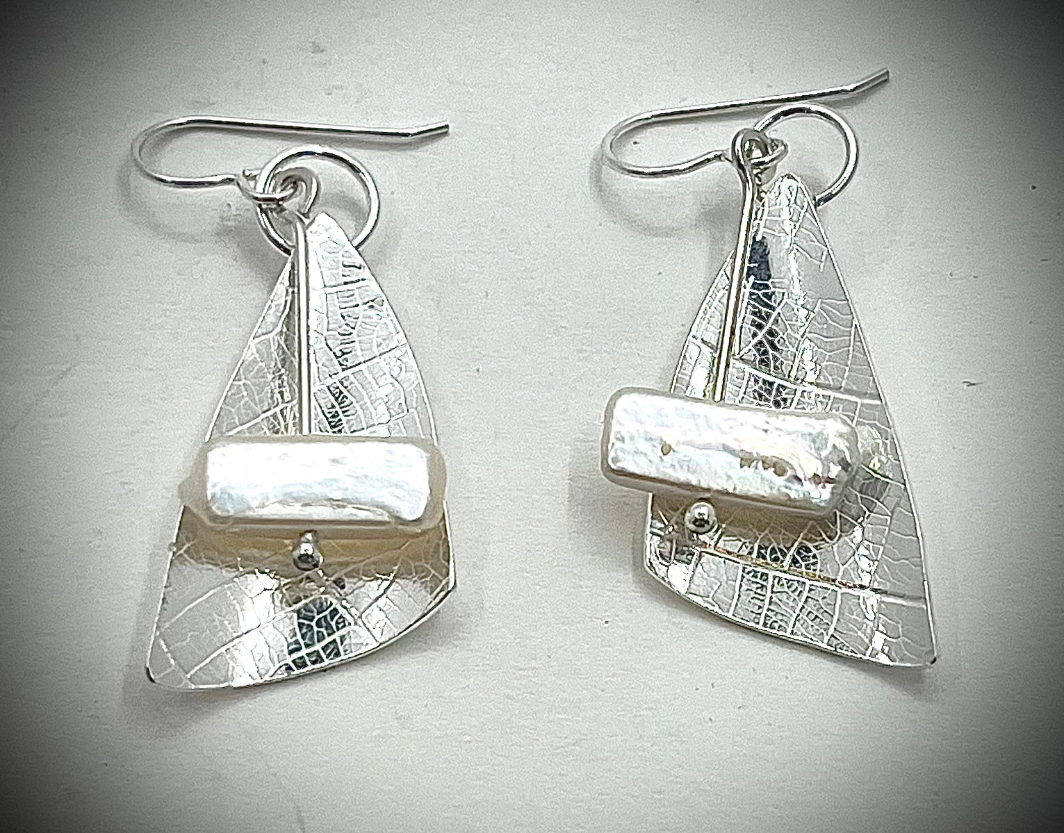 DragonFly Earrings with White Pearls