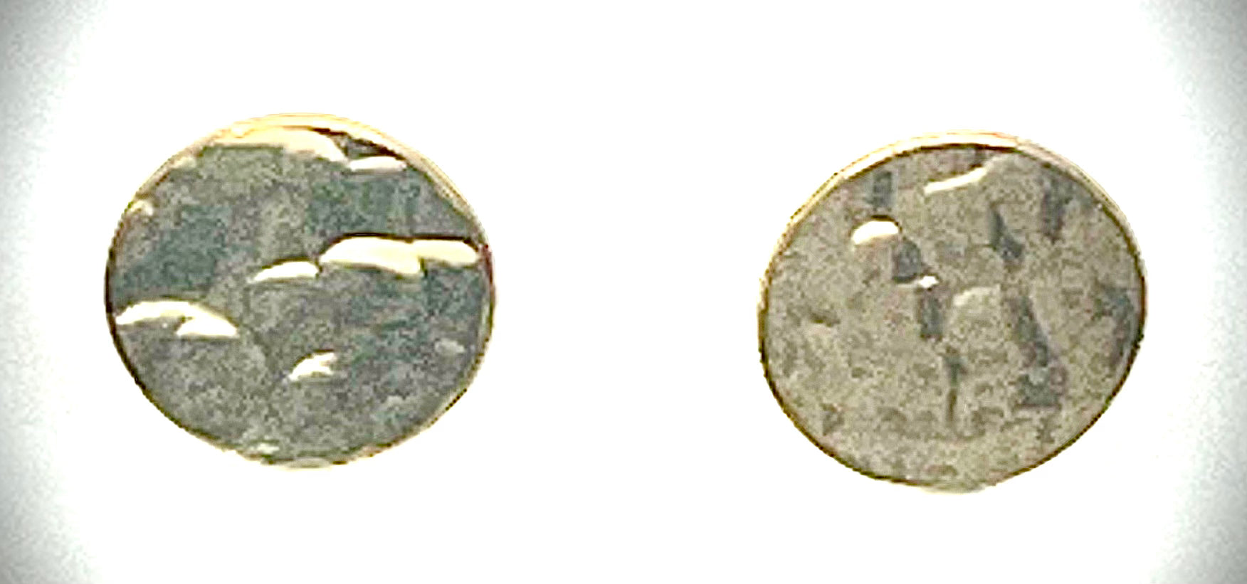 14k Gold Filled Circle Stud Earrings