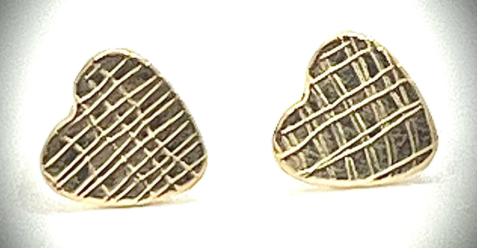 14k Gold Filled Heart Stud Earrings