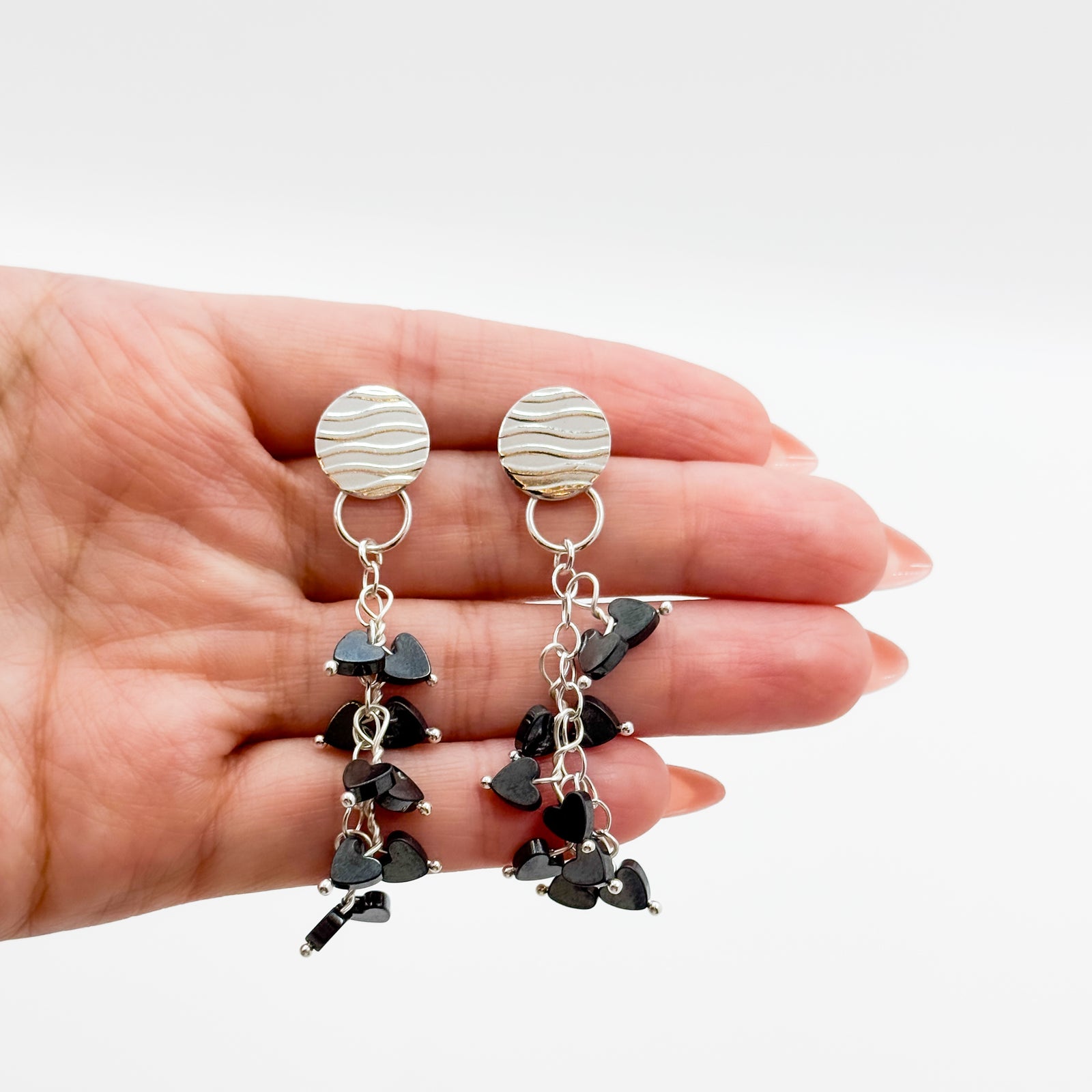 Katie Earrings with black hearts