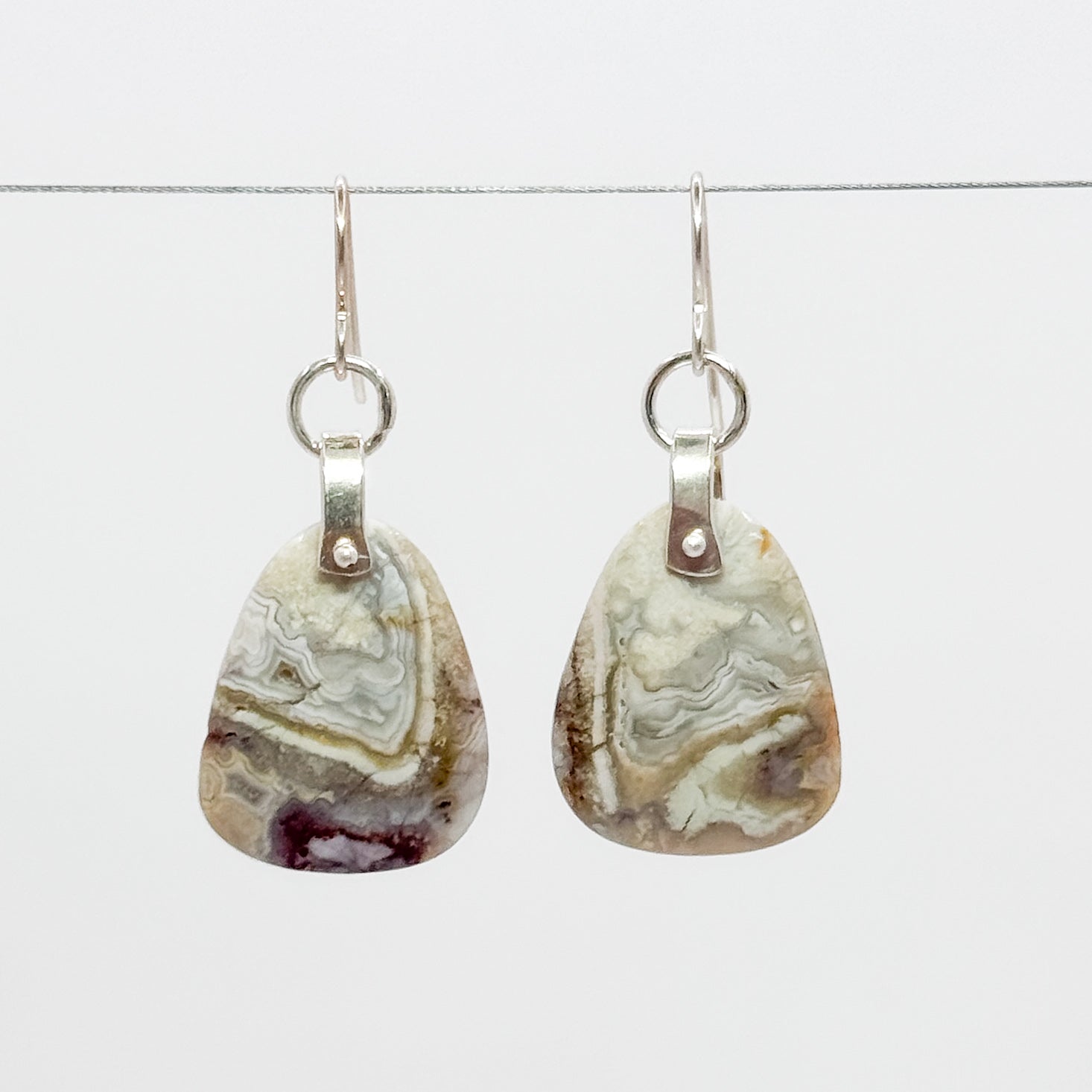 Tab top lace agate earrings