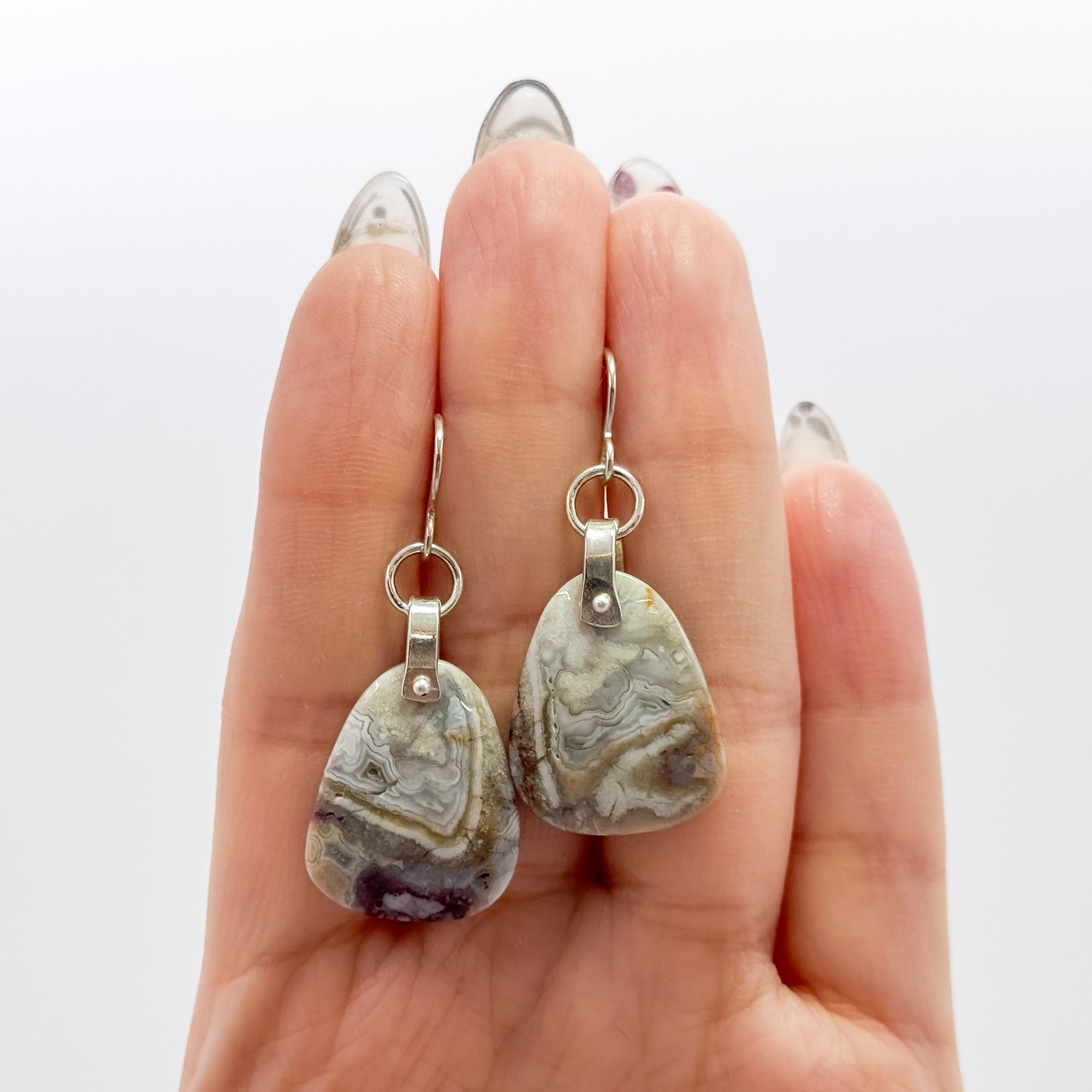 Tab top lace agate earrings