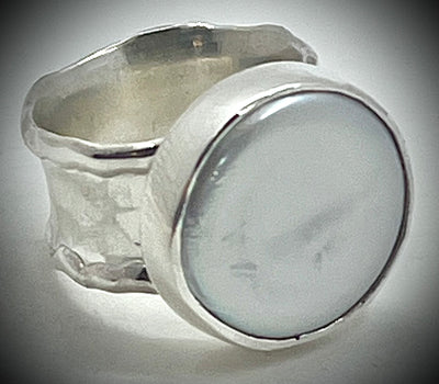 Deckled Mabe Pearl Ring
