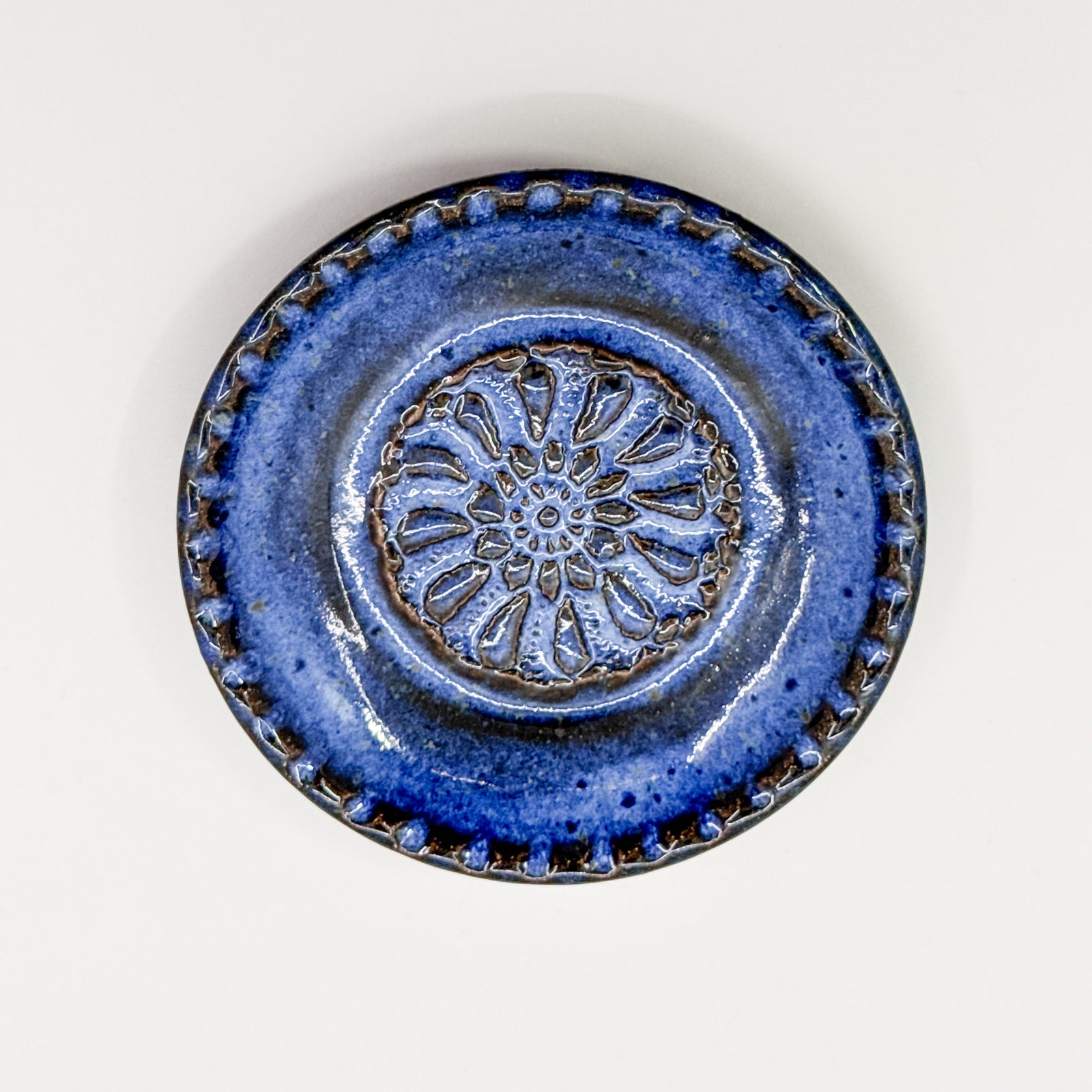 Sauce Dish in Quinn blue
