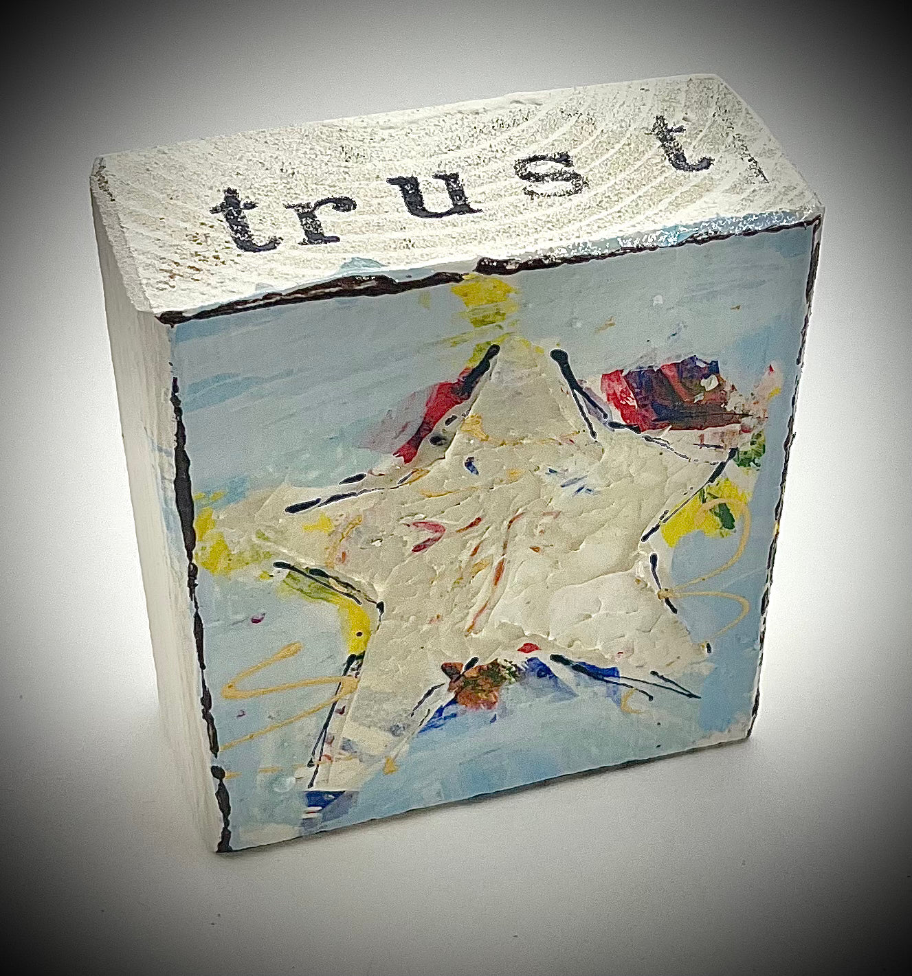 Star Trust Painted Block
