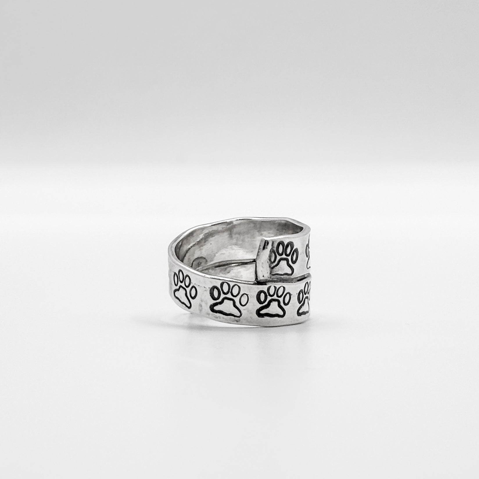 Paw Ring