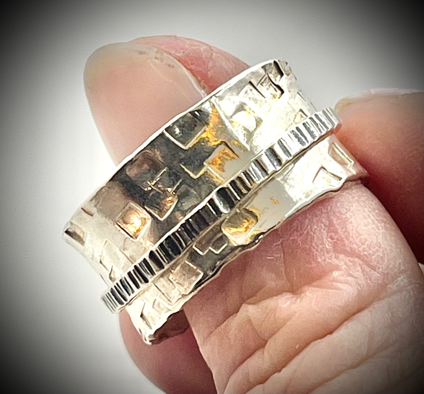 Single Spinner Twiddle Ring