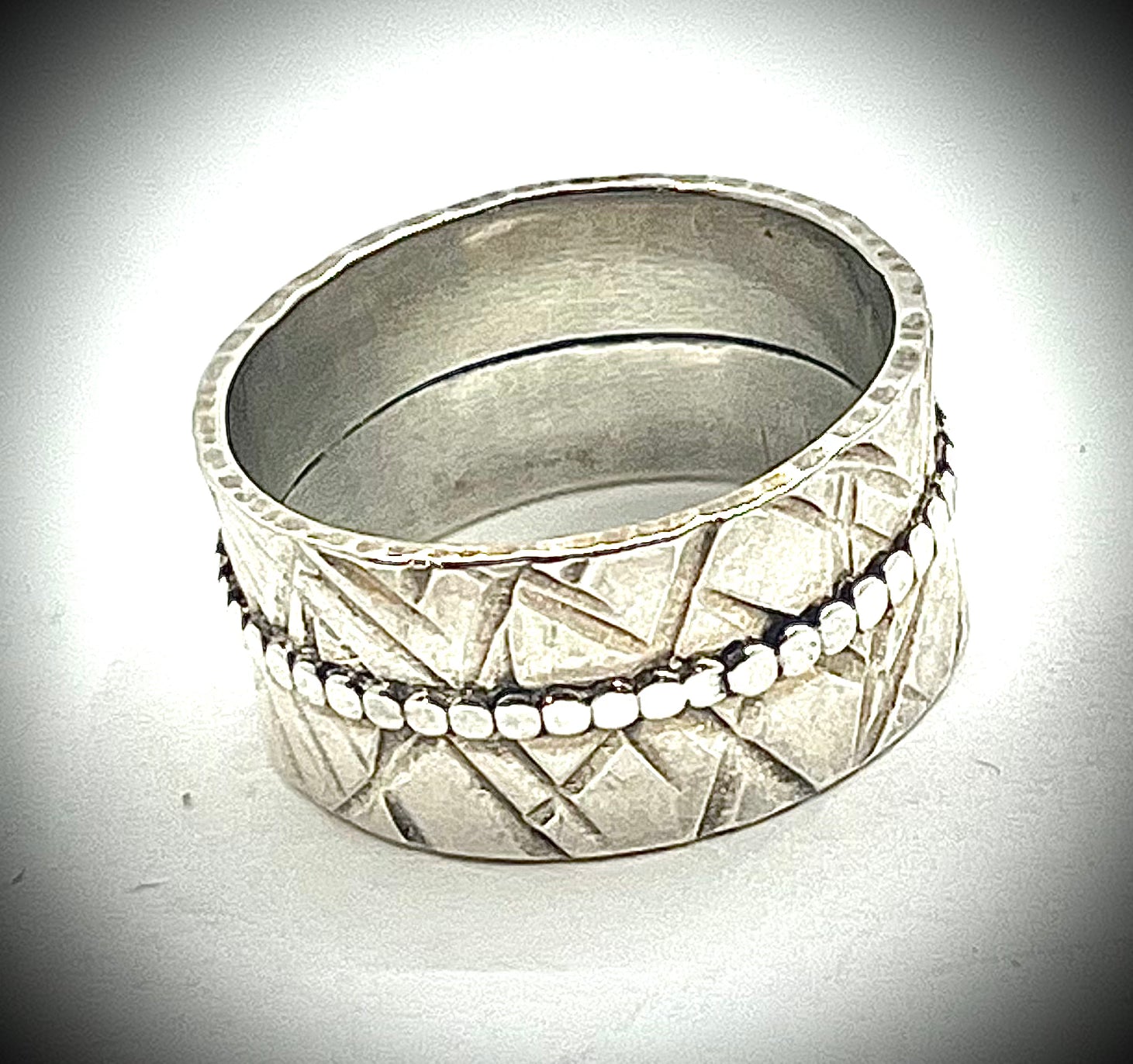 Double Barrel Shot Band Ring