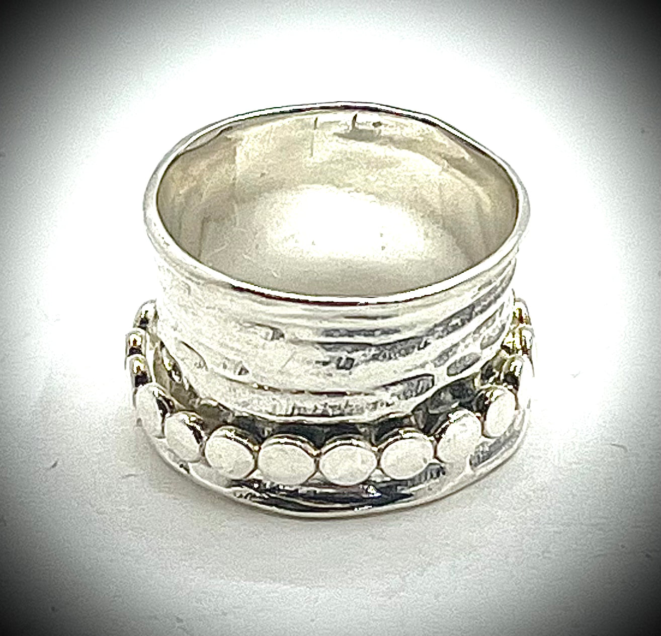 Cross Peined Hammered Twiddle Ring