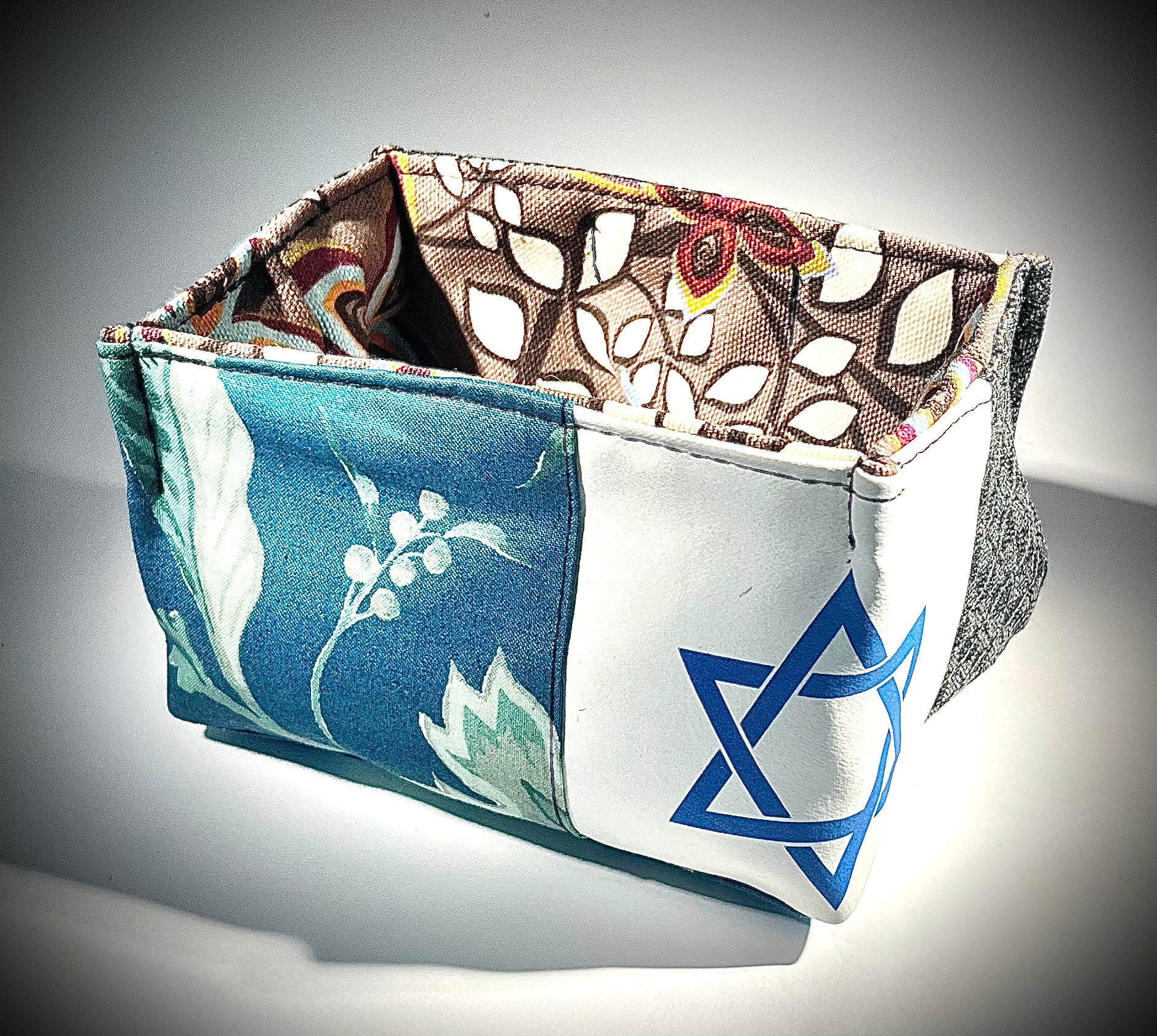 Small Box with Jewish Star