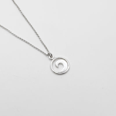 Small wave Necklace