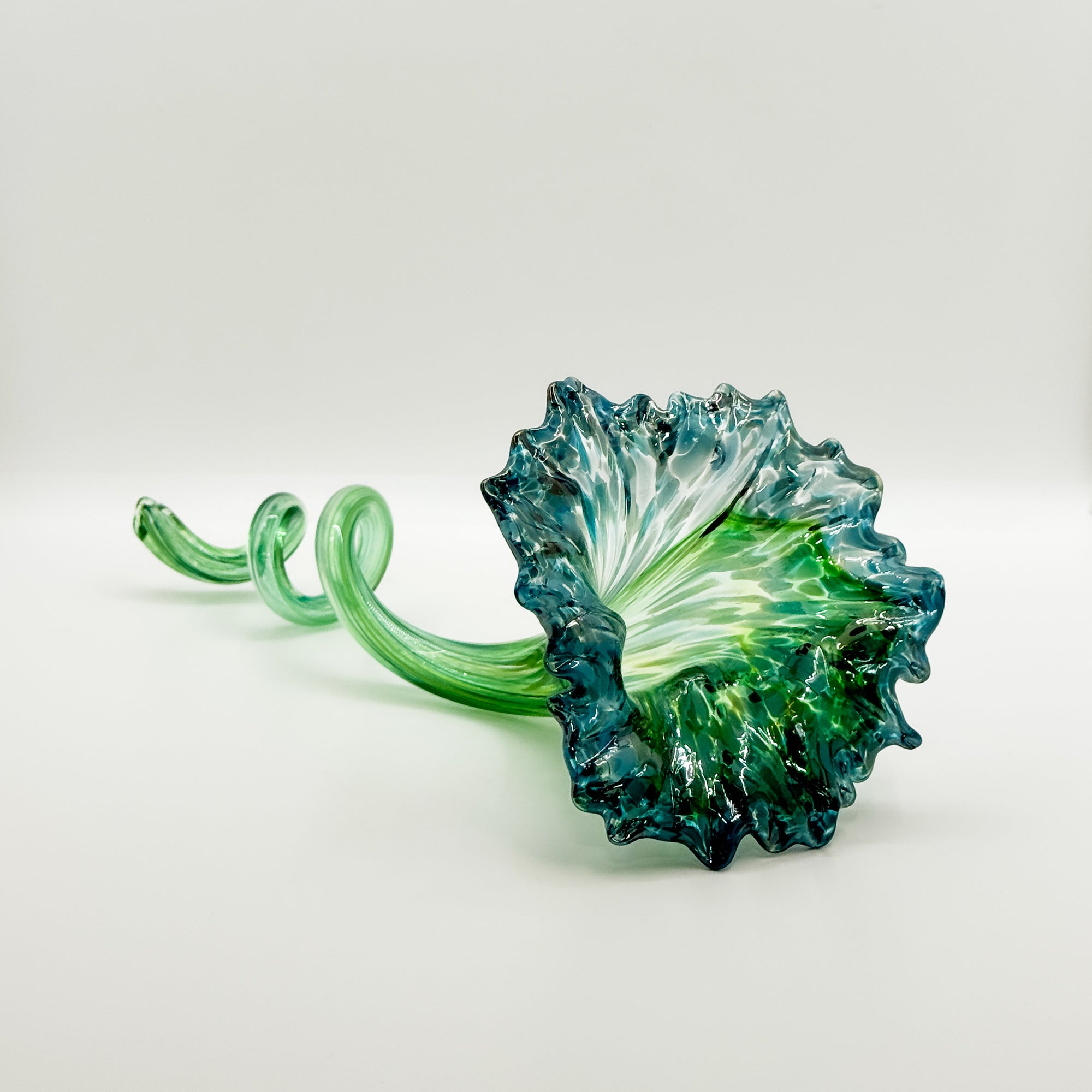 Glass Abi Flowers in light blue