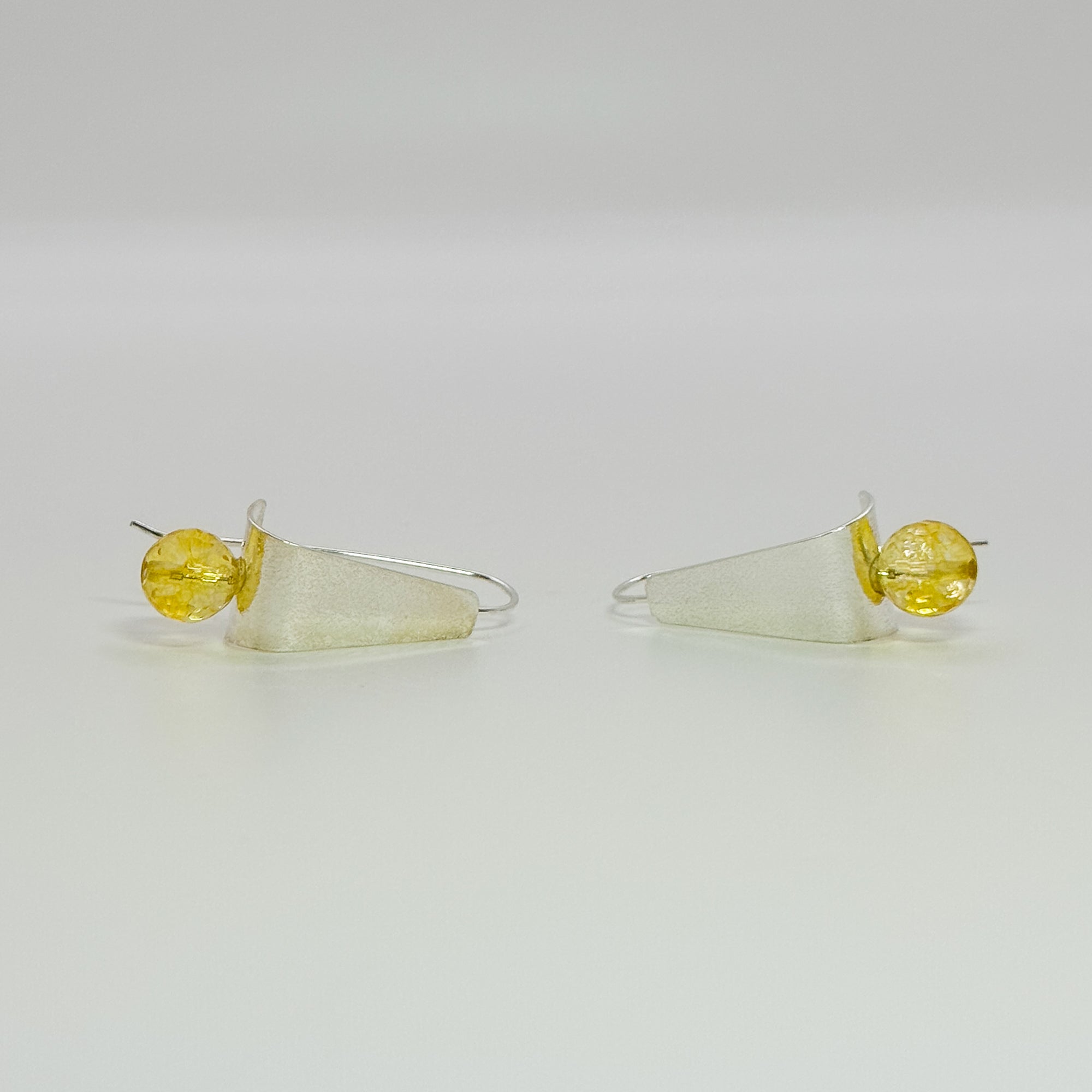 Tri Tuck earrings with citrine