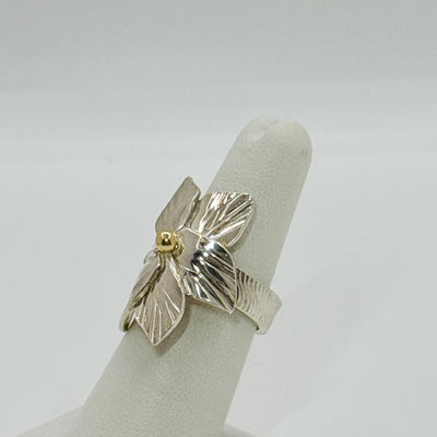 Flower ring