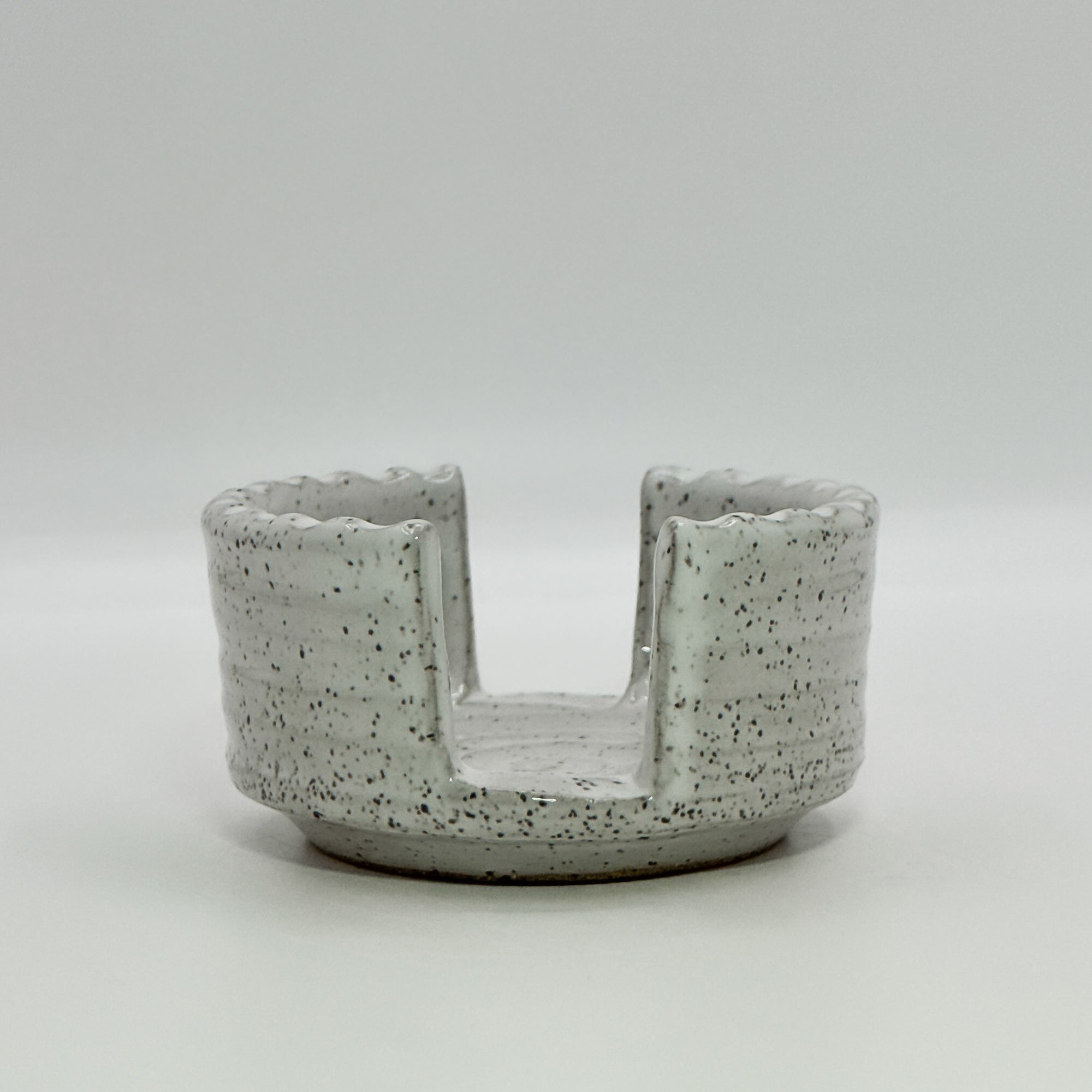 Sponge Keeper in white