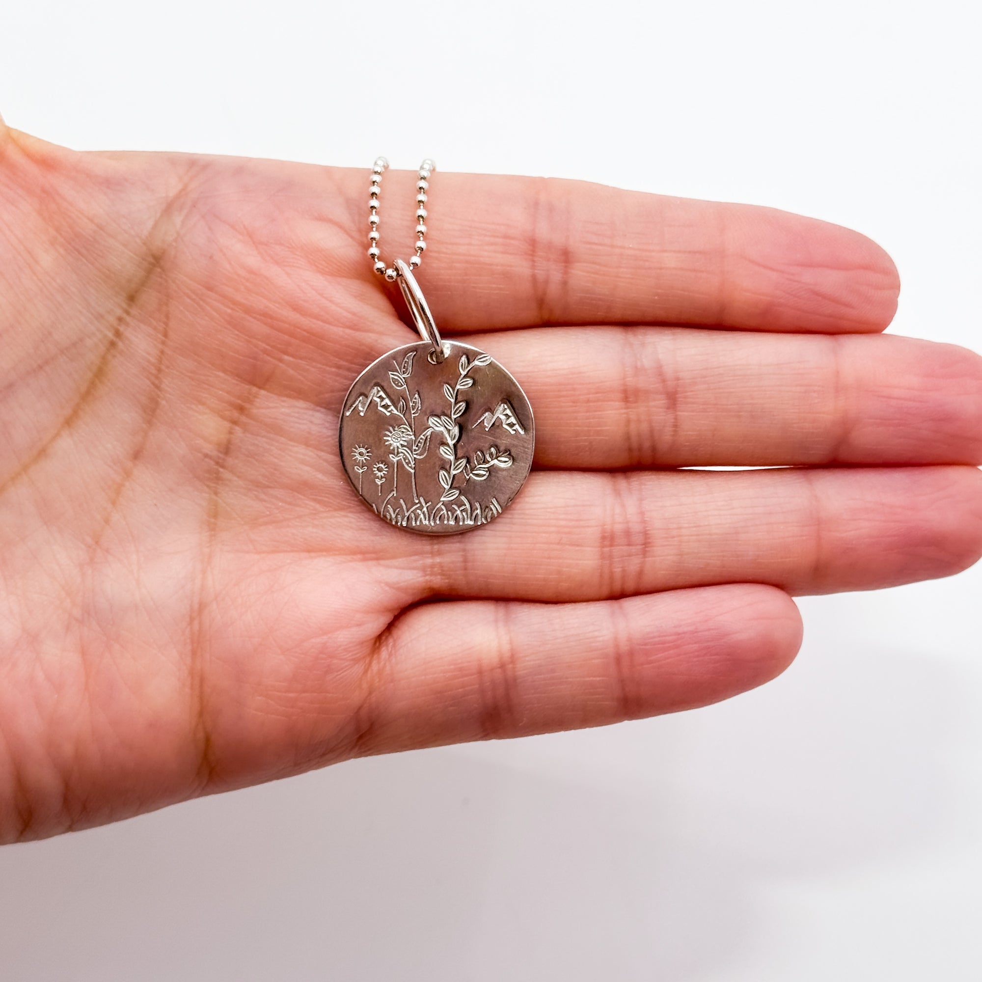 Silver Scenes necklace