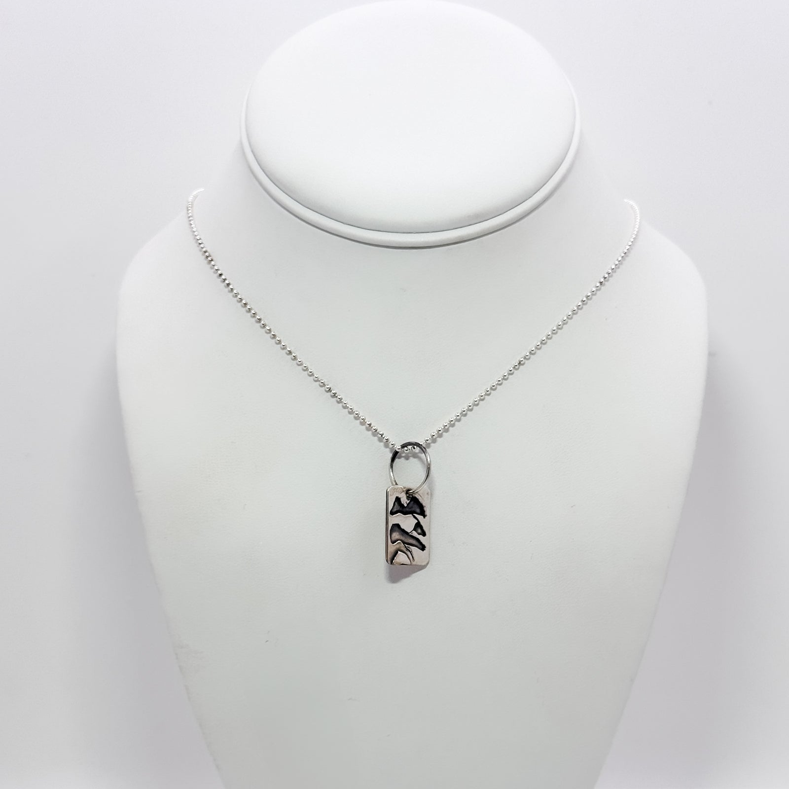 Move Mountains necklace