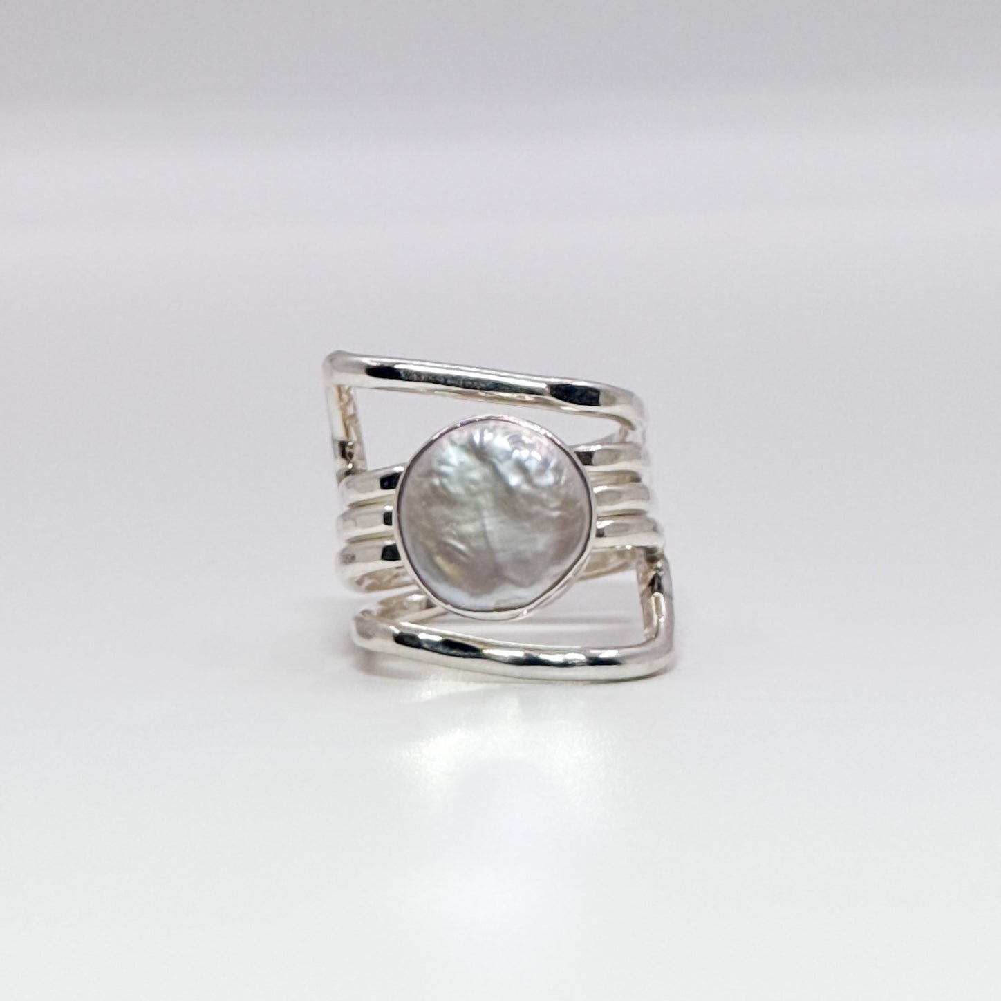White coin pearl wrap ring