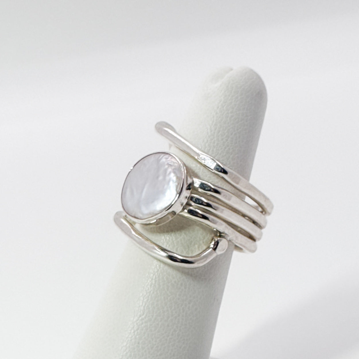 White coin pearl wrap ring