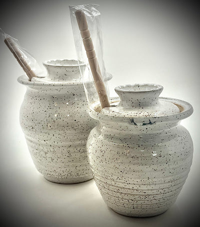 Large Honey Pot
