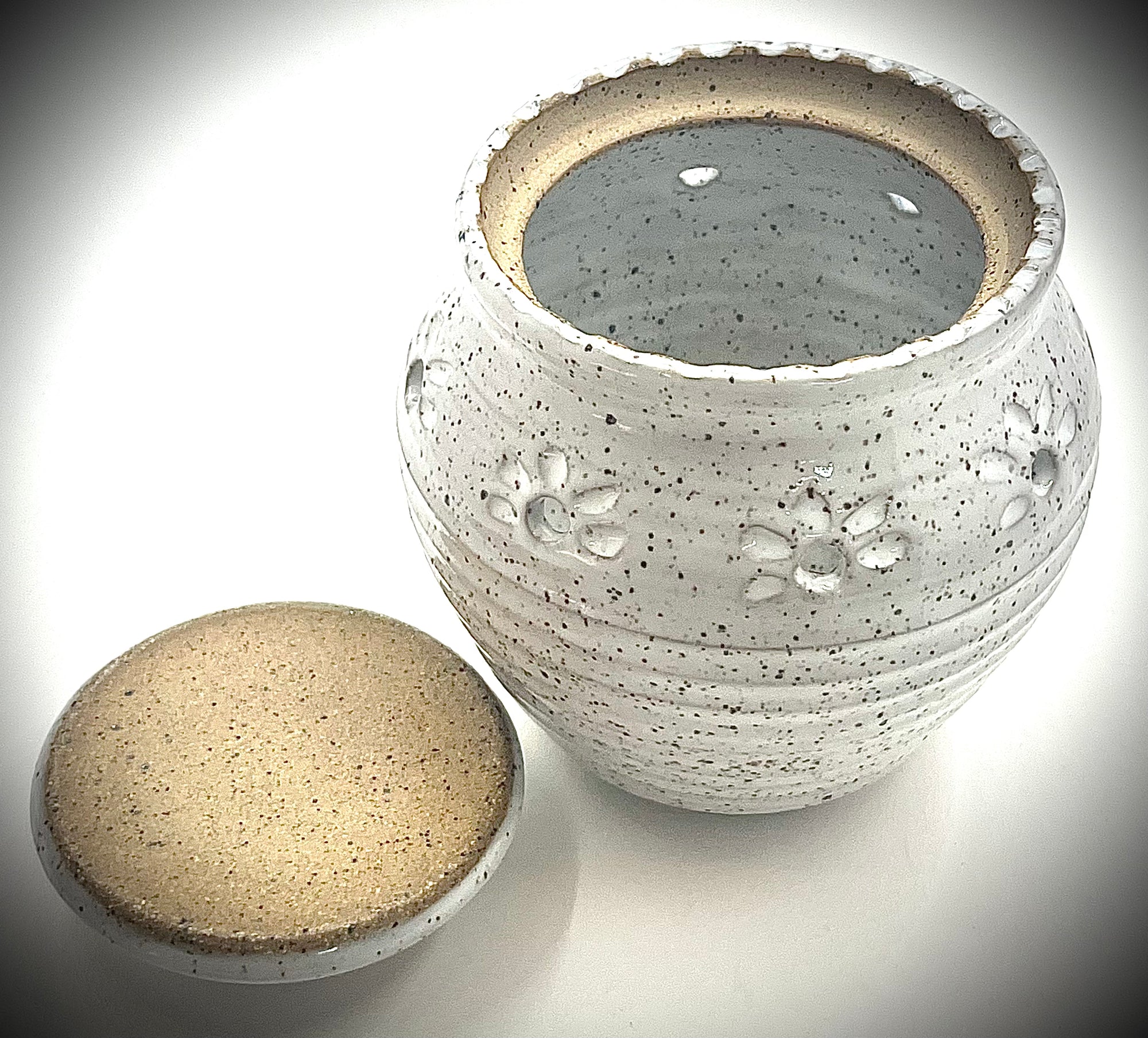 Garlic Keeper