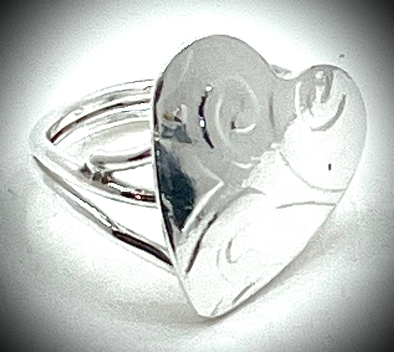 Solid Heart Ring with Texture