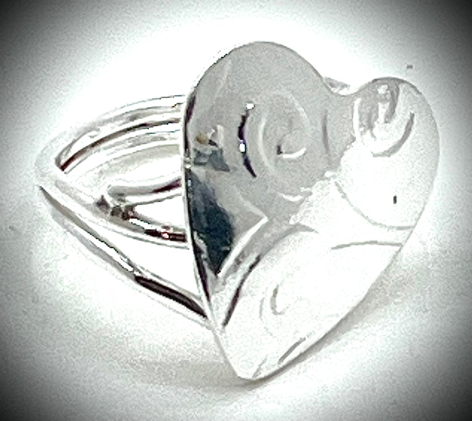 Solid Heart Ring with Texture