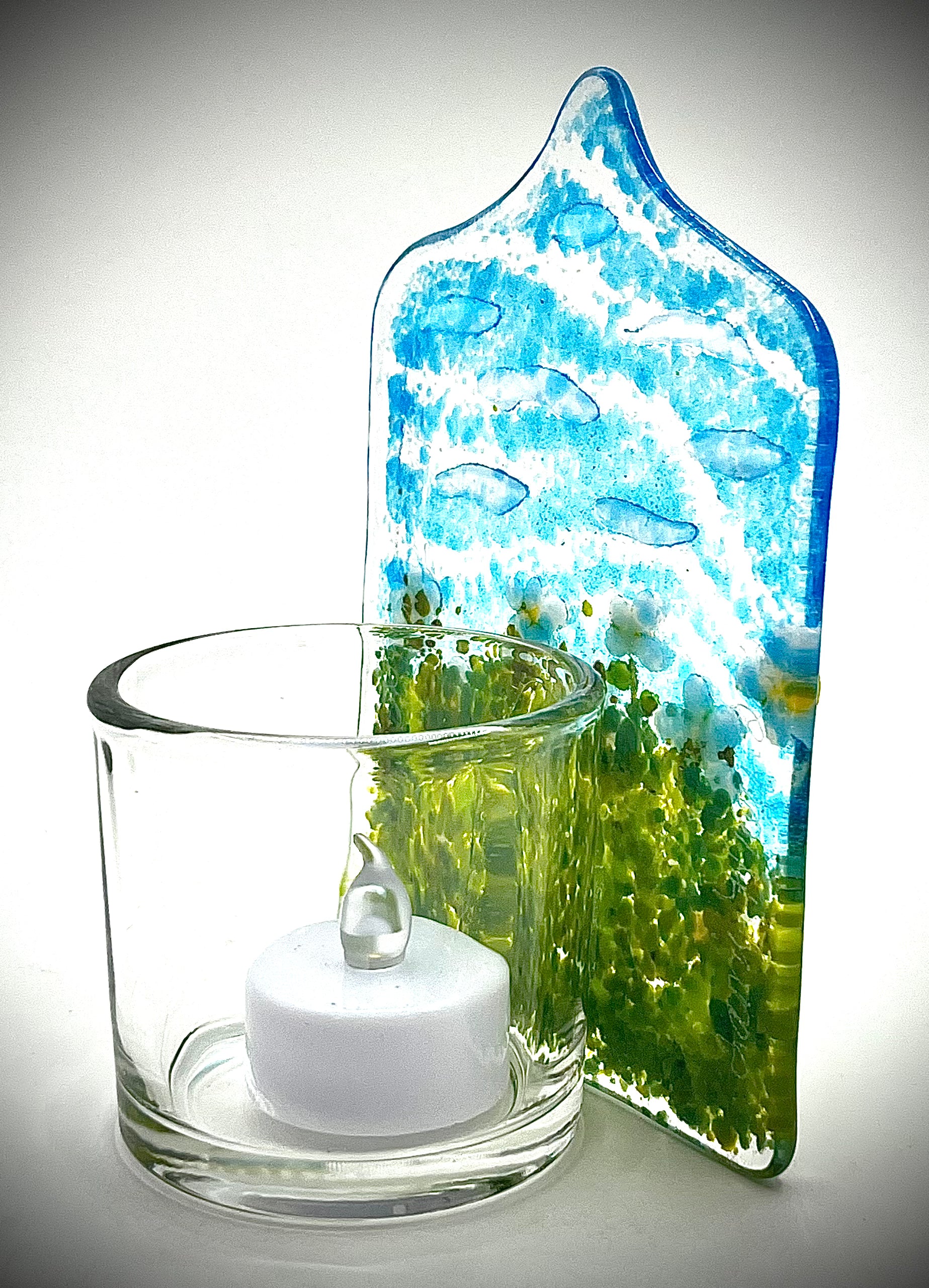 Blue Skies and Daisies Candle Holder