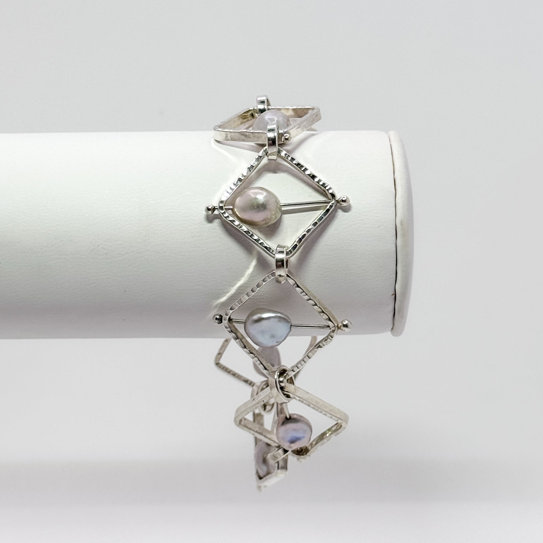 Not naught square grey baroque pearl bracelet