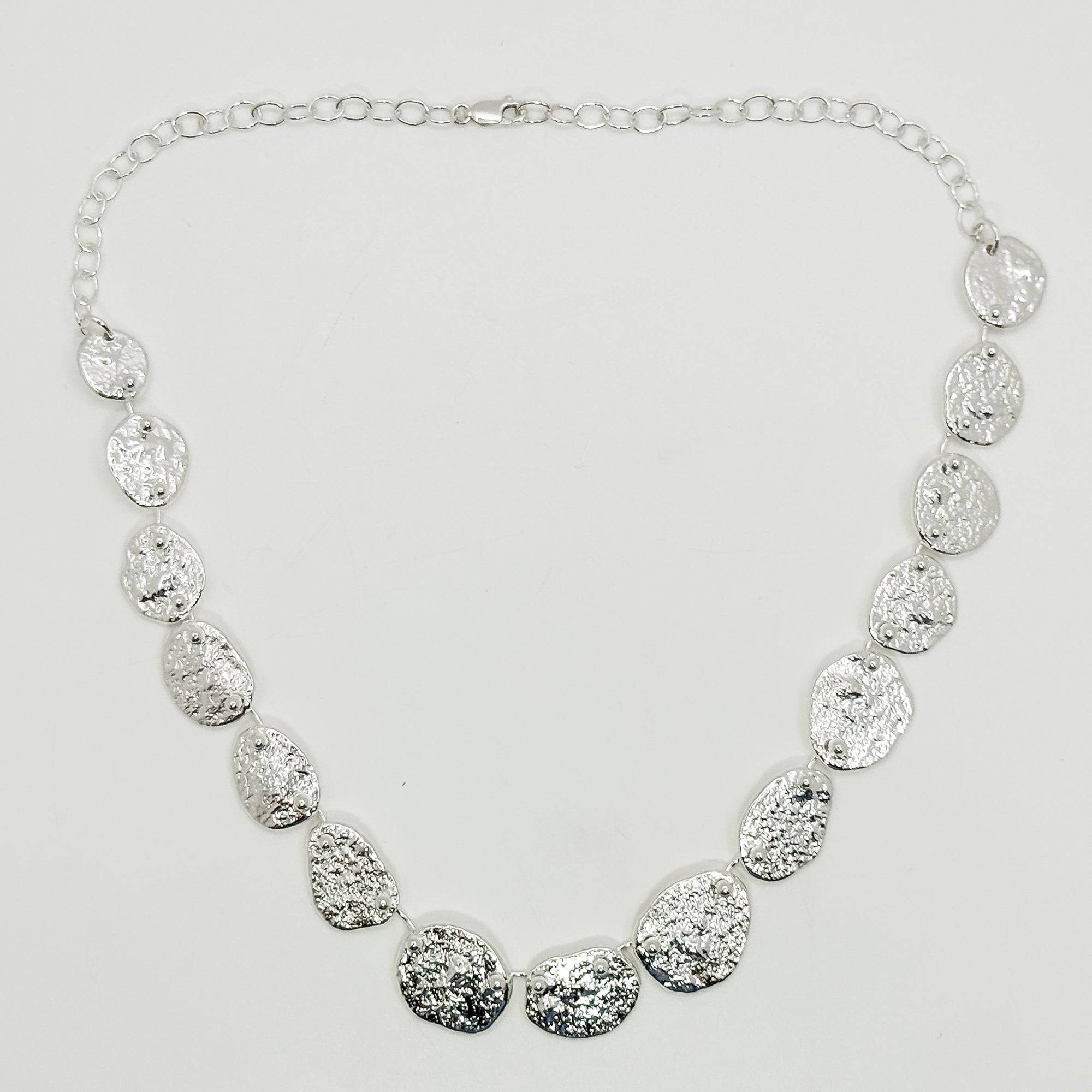 Smash necklace with balled connectors