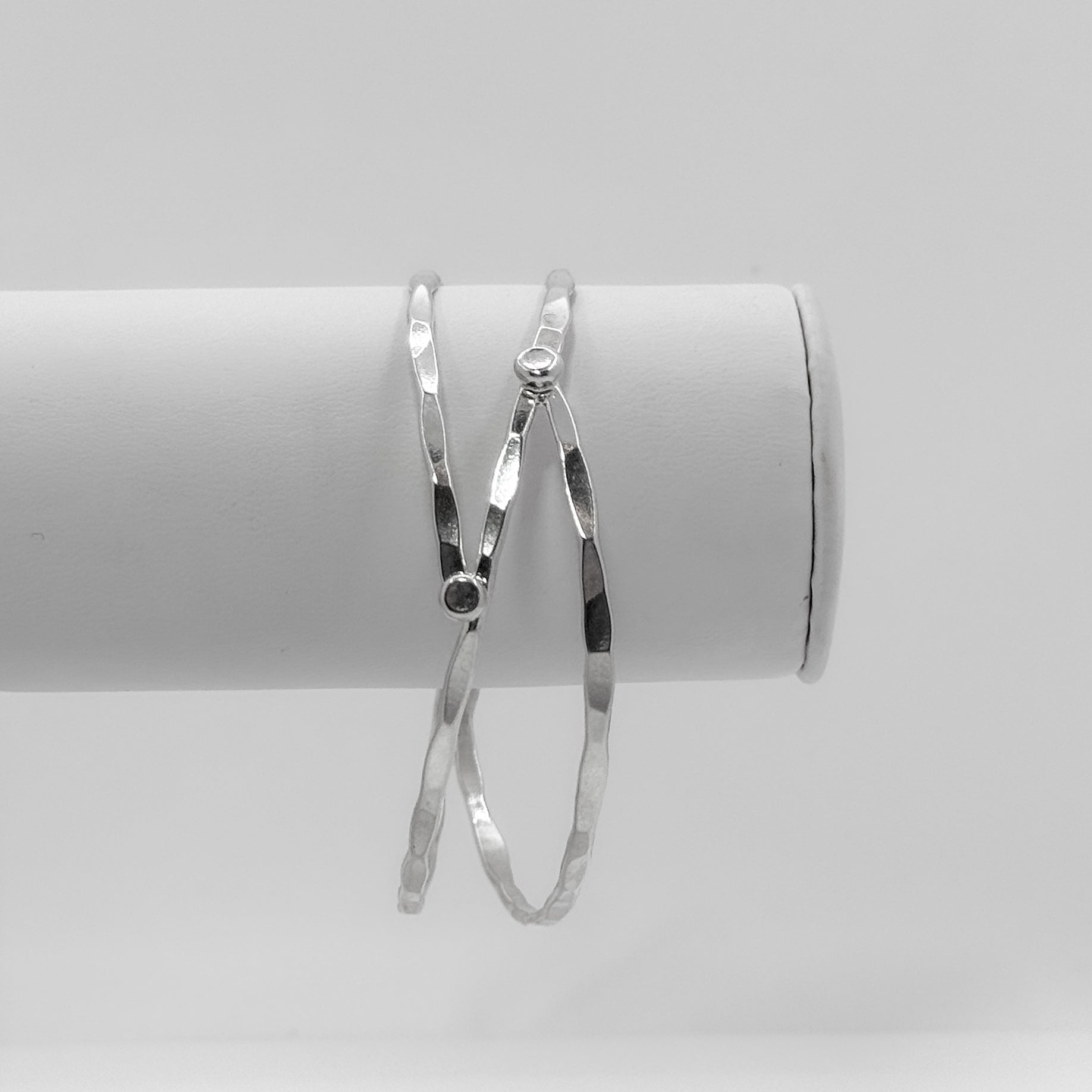 sticks and stones bangle Faceted Hammer Texture