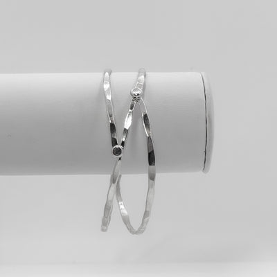 sticks and stones bangle Faceted Hammer Texture